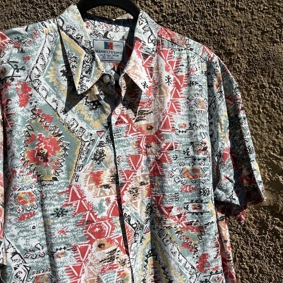 Men's Maneuvers Shirt Multicolor Southwest Button-Down M Cotton Beach Surf TIKI - Picture 9 of 9